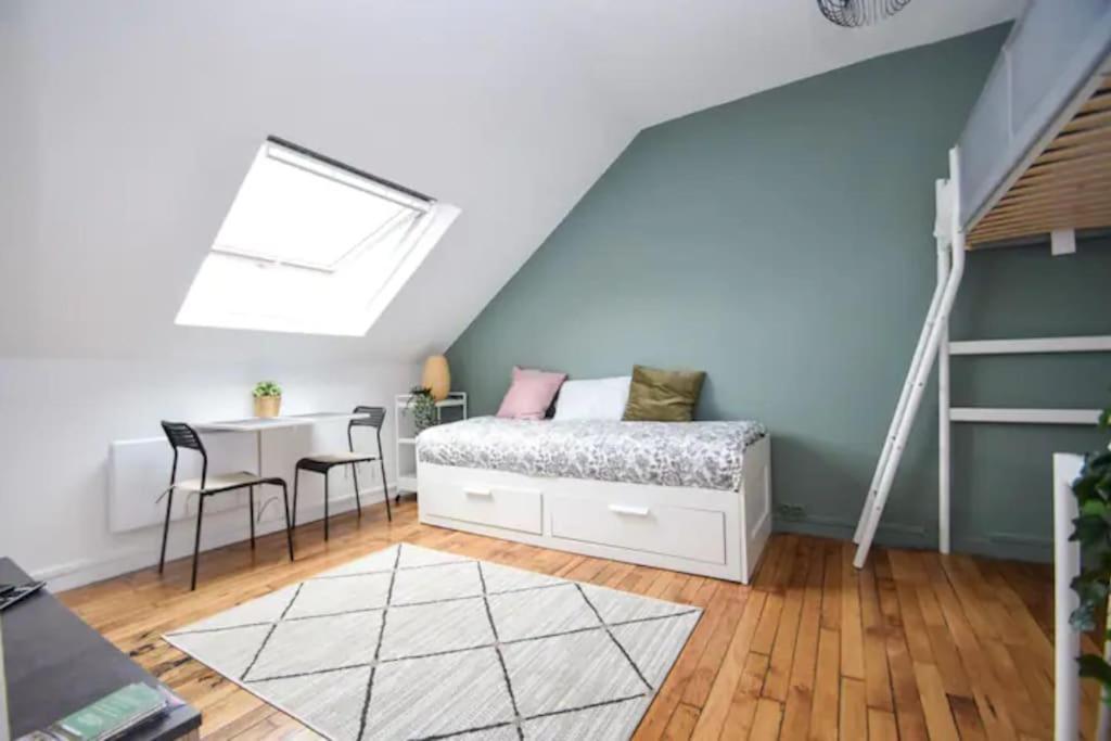 Disponible - Appartement Entier - 10Mn Rer B Aeroport Cdg - Paris Gare Du Nord, T11 Express, Le Bourget, Tout Equipe, Netflix Gratuit, 3 Personnes, 4Eme Etage, Escaliers, Parc Des Expositions, Parking Rue Gratuit Apres 19H Дранси Экстерьер фото